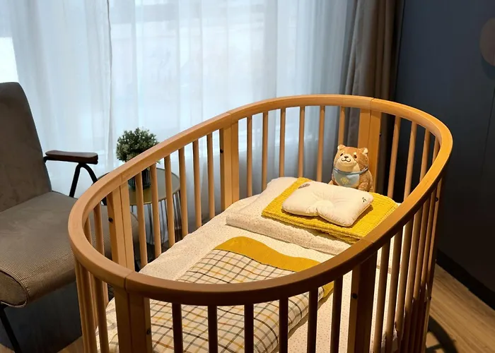 Dash Living On Prat Hong Kong